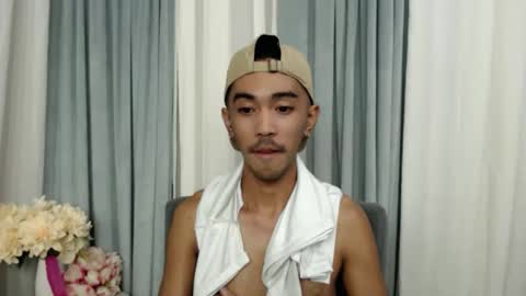 crocodale online show from 04.16.26