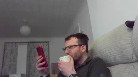 Snapshot of cropper4fun chatting on 02.19.25 Cropper online show from 02.19.25