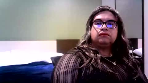 Linda Cross online show from 11.01.25