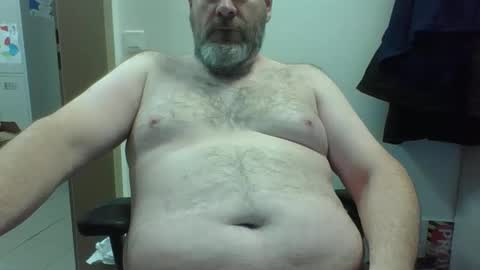 Snapshot of crouch1 chatting on 11.12.25 Crouch1 online show from 11.12.25