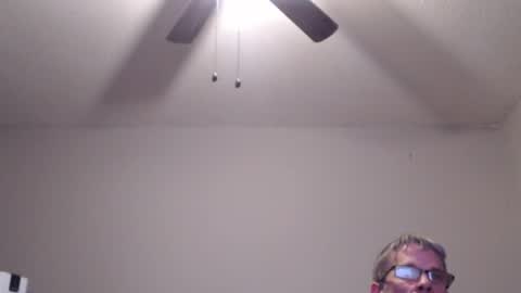 Crownandkat online show from 01.11.26