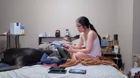 Crownandkat online show from 01.31.26