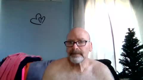 Snapshot of cruising_guy chatting on 07.13.26 fun guy online show from 07.13.26