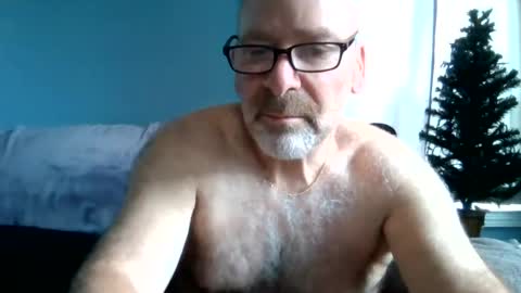 Snapshot of cruising_guy chatting on 07.21.26 fun guy online show from 07.21.26