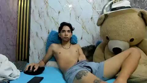 Snapshot of cruzito_hot_x21 chatting on 07.28.26 cruzito_hot_x21 online show from 07.28.26