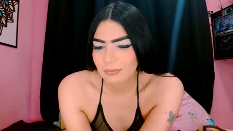 Instagram cristal espinosa1 online show from 09.29.25