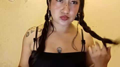 Snapshot of crystal_669 chatting on 02.04.26 carol online show from 02.04.26