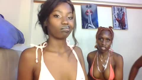 Snapshot of crystal_be chatting on 06.27.26 crystal be online show from 06.27.26