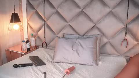crystal_gilton online show from 07.28.26