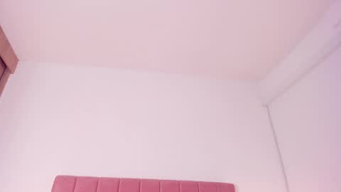 Snapshot of crystal_hartx chatting on 12.13.24 Crystal online show from 12.13.24