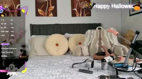 CRYSTAL  online show from 11.02.25