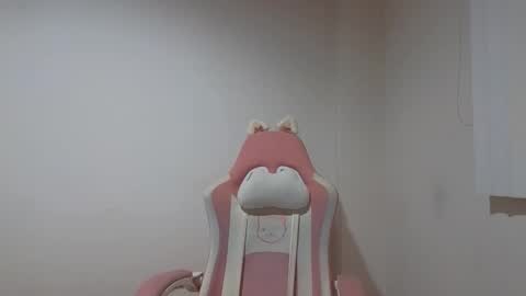 Crystal Blaze online show from 12.20.25