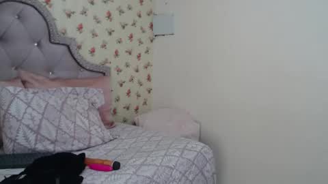 Milf Latina online show from 04.04.26