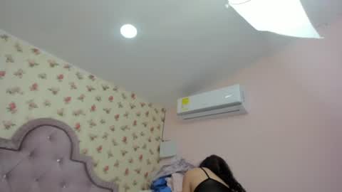 Milf Latina online show from 07.13.26