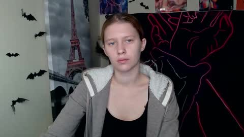 Stella online show from 10.31.25