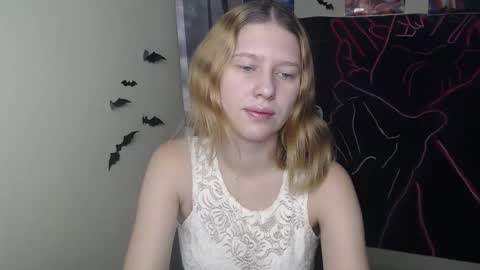 Stella online show from 11.18.25