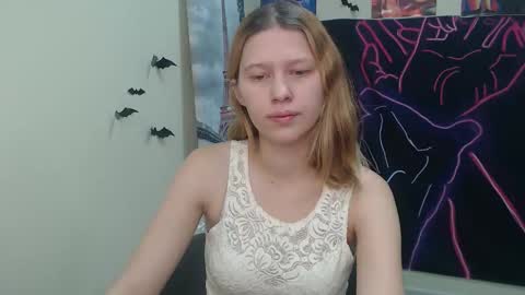 Stella online show from 11.19.25