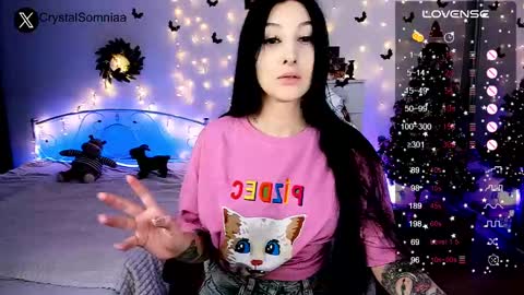 Sasha    Make me moan with patterns   good music here  online show from 01.09.25