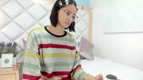 Snapshot of crystalstonee1 chatting on 05.22.26 Crystal online show from 05.22.26