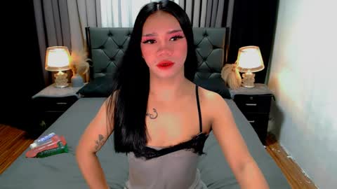 bea takashi  online show from 06.05.26