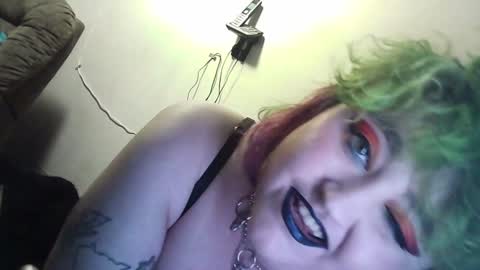 Zelly online show from 12.05.24
