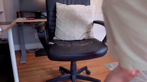 Snapshot of cthotguy5000 chatting on 12.26.24 cthotguy5000 online show from 12.26.24