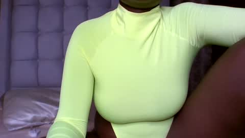 Snapshot of ctrl_cheeks chatting on 01.10.25 ctrl_cheeks online show from 01.10.25