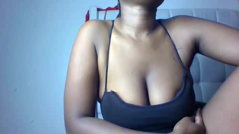 Snapshot of ctrl_cheeks chatting on 10.19.25 ctrl_cheeks online show from 10.19.25