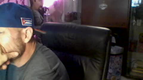 cubanredneck305 online show from 07.31.26