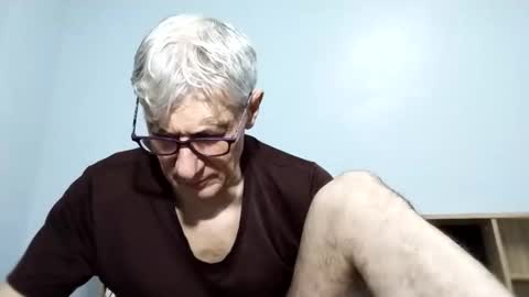 BIG UNCUT HARD COCK online show from 09.17.25