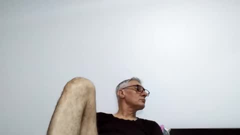 BIG UNCUT HARD COCK online show from 04.21.26