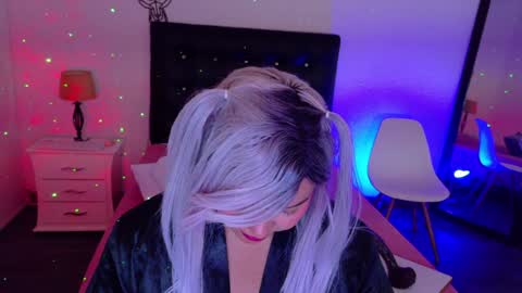 Snapshot of cuckoldlover69_ chatting on 01.14.25 cuckoldlover69_ online show from 01.14.25