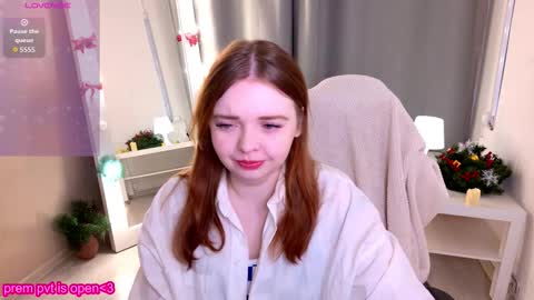 Snapshot of cuddleebug chatting on 01.10.26 Liz online show from 01.10.26