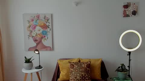 Leonela online show from 02.16.25