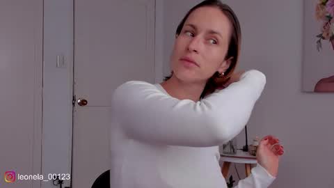 Leonela online show from 02.14.26