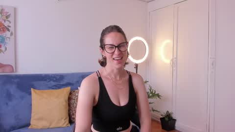 Leonela online show from 03.19.26