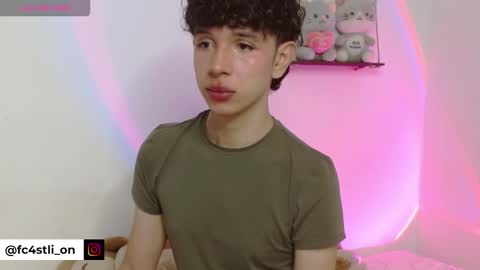 Cuddly online show from 02.22.26