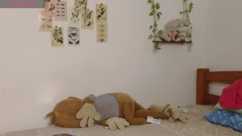 Snapshot of cuddly_twinkie chatting on 06.01.26 Cuddly online show from 06.01.26