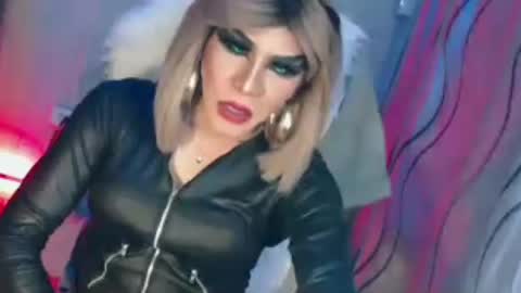 CUMMELA SLUTI online show from 06.22.26