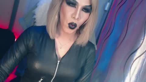 CUMMELA SLUTI online show from 07.12.26