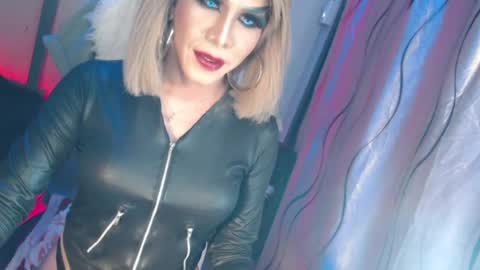 CUMMELA SLUTI online show from 07.17.26