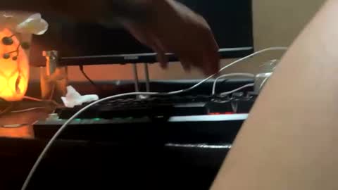 im KIM new girl to spoil online show from 02.06.25