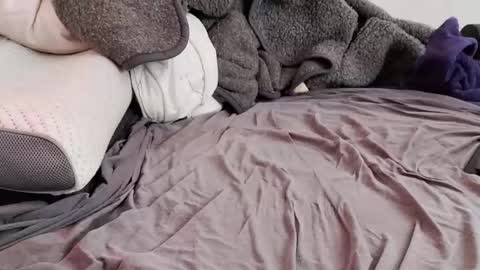 cum_boy84 online show from 10.13.25