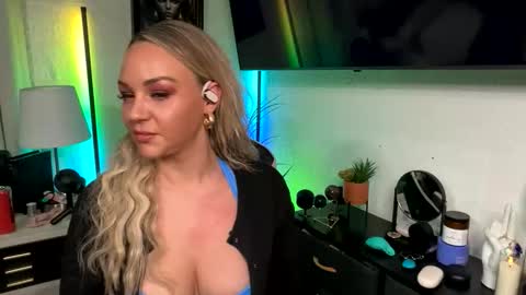 cumguzzlingskank online show from 02.23.26