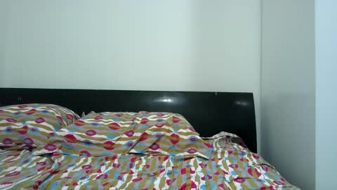 Snapshot of cummforuu chatting on 02.16.25 Cumms Cam online show from 02.16.25