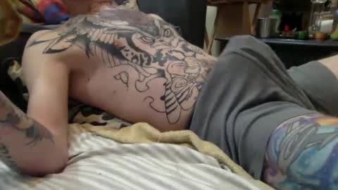 Snapshot of cumonover420 chatting on 10.22.25 cumonover420 online show from 10.22.25