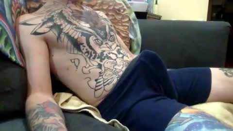 Snapshot of cumonover420 chatting on 10.30.25 cumonover420 online show from 10.30.25