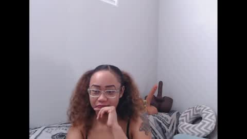 Nia Reese online show from 03.26.26