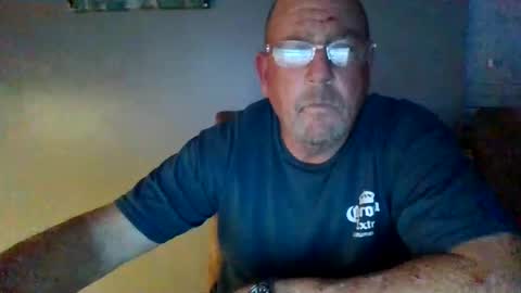 Snapshot of cumsalot55797187 chatting on 02.16.25 cumsalot55797187 online show from 02.16.25