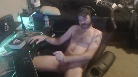 Snapshot of cumslinger2003 chatting on 12.07.24 cumslinger2003 online show from 12.07.24